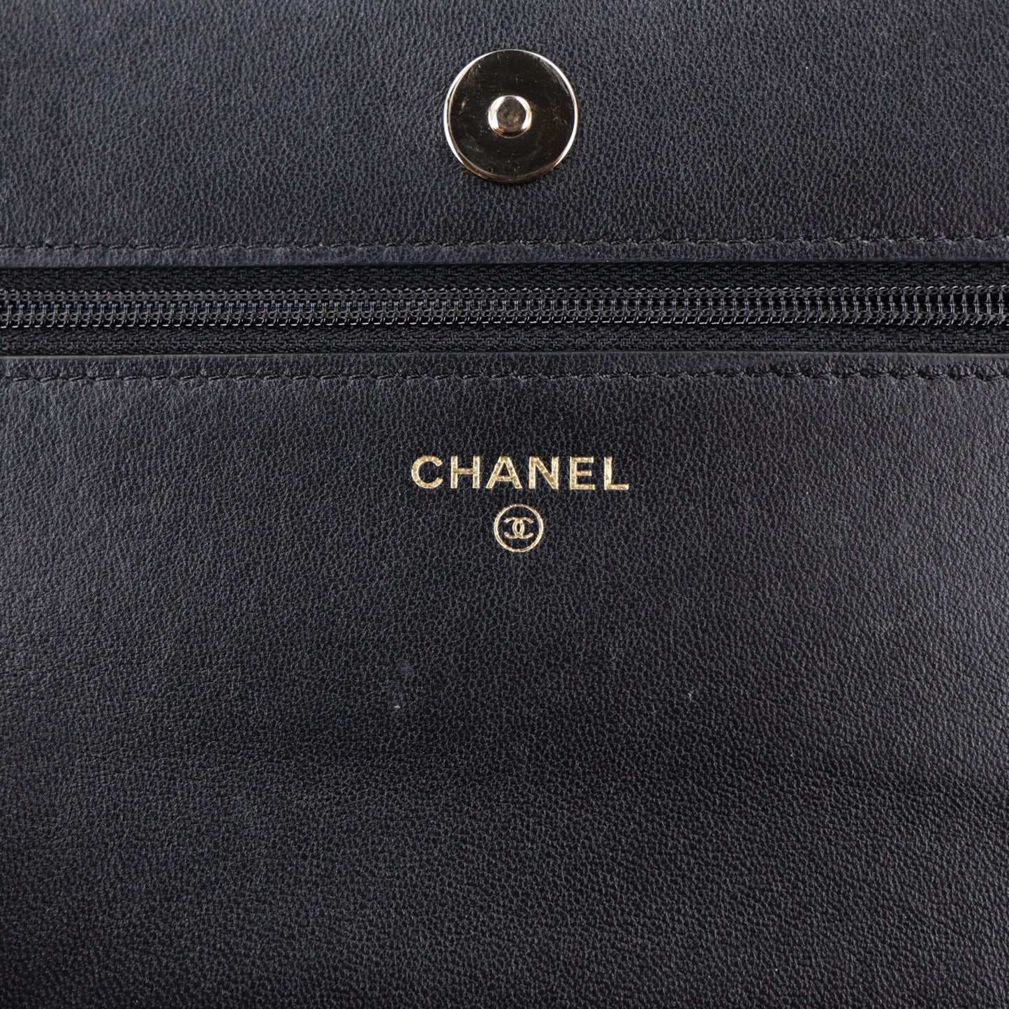 Lambskin Quilted Pearl Wallet On Chain WOC Black