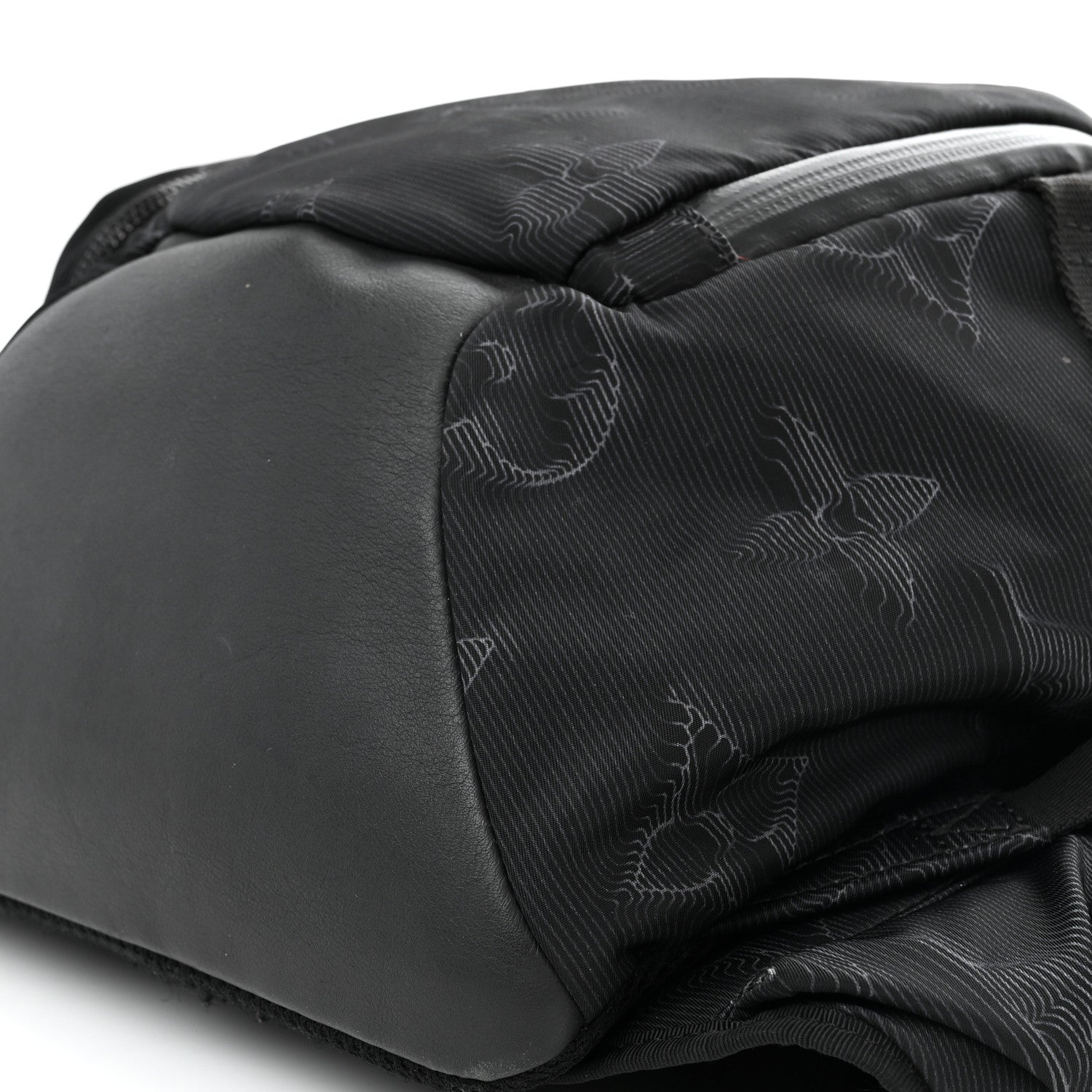 Louis Vuitton Monogram 3D 2054 Mountain Backpack Grey Black Rainbow 9 of 11