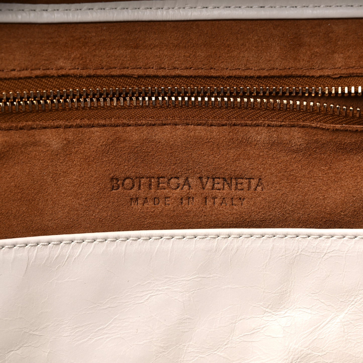 Paper Calfskin Maxi Intrecciato Small Arco Slouch Plaster