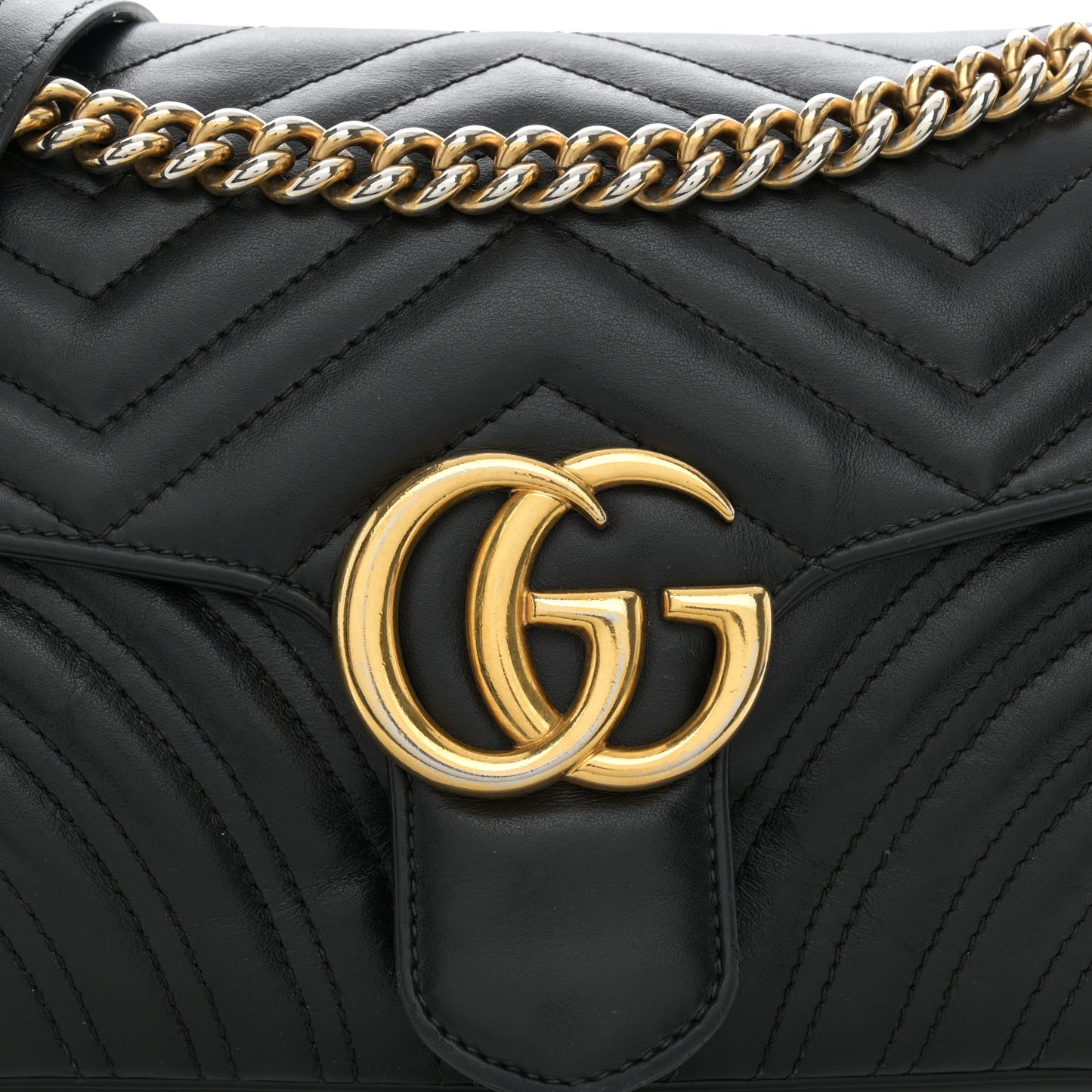 Calfskin Matelasse Small GG Marmont Shoulder Bag Black