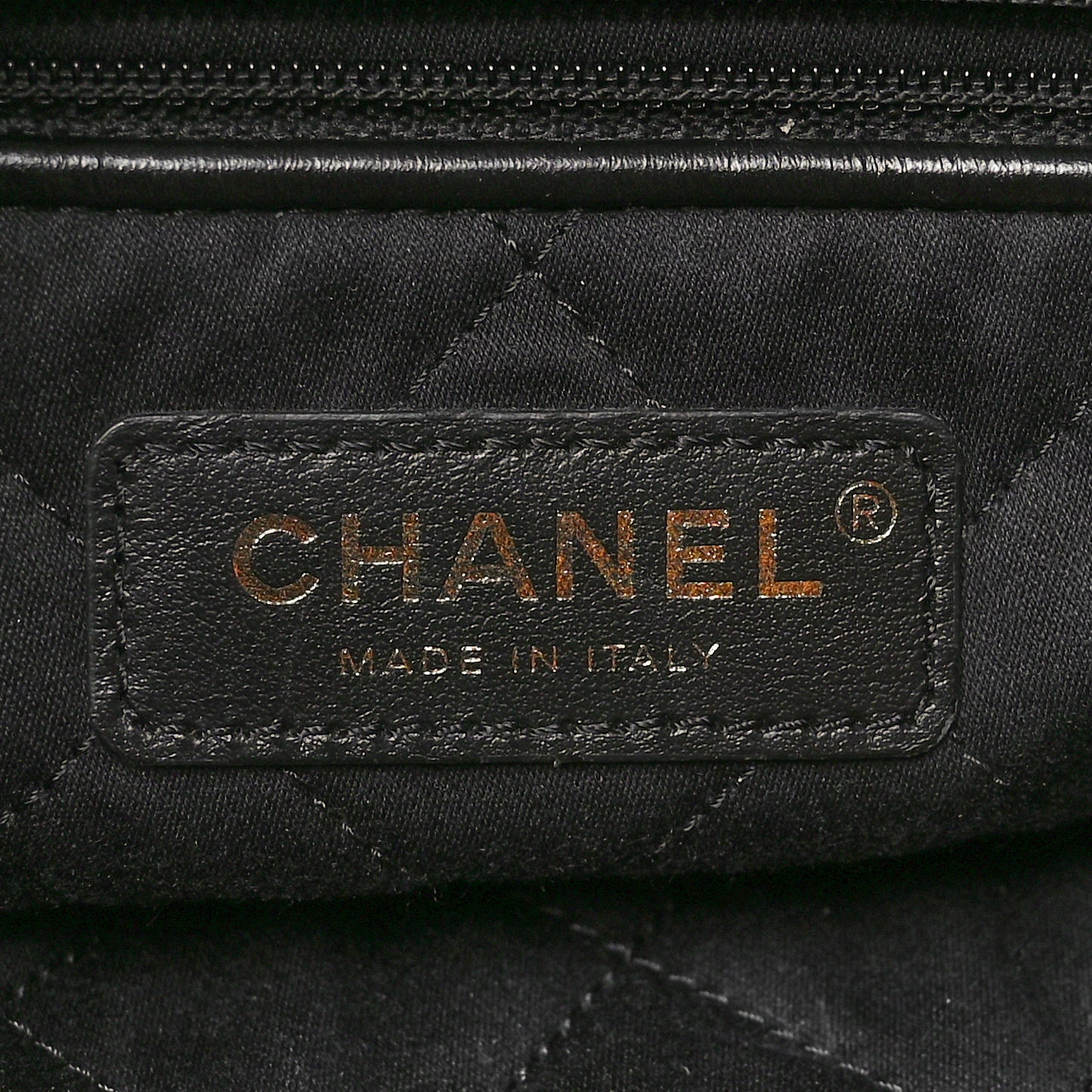 Shiny Calfskin Quilted Small Chanel 22 Black