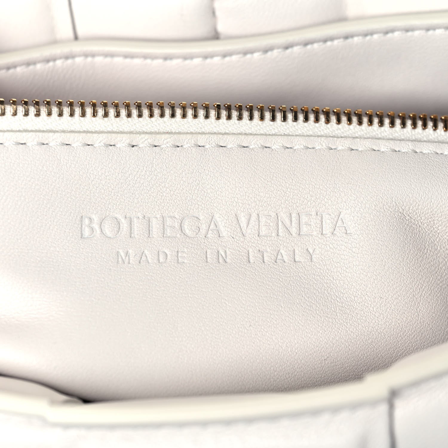 Bottega Veneta Lambskin Maxi Intreccio Padded Chain Cassette Crossbody Bag White 6 of 11