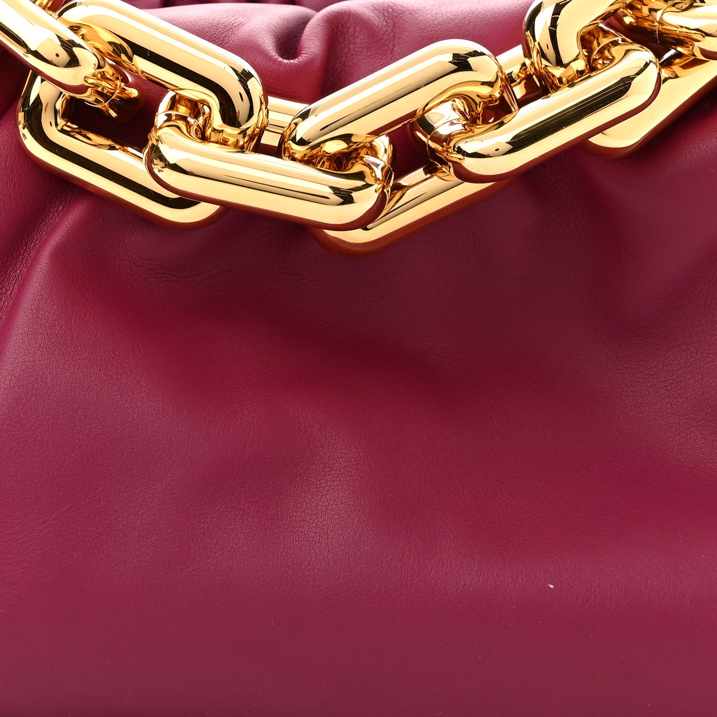 Calfskin The Pouch Chain Cinnabar