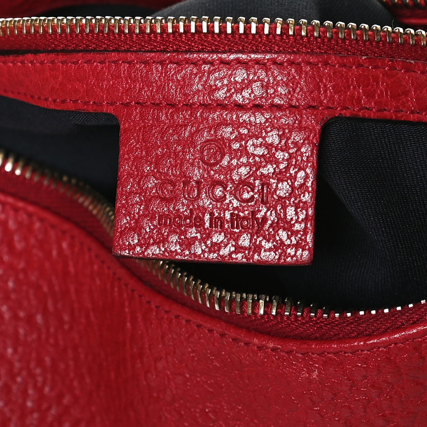 Pebbled Calfskin Web Bamboo Ring Hobo Red