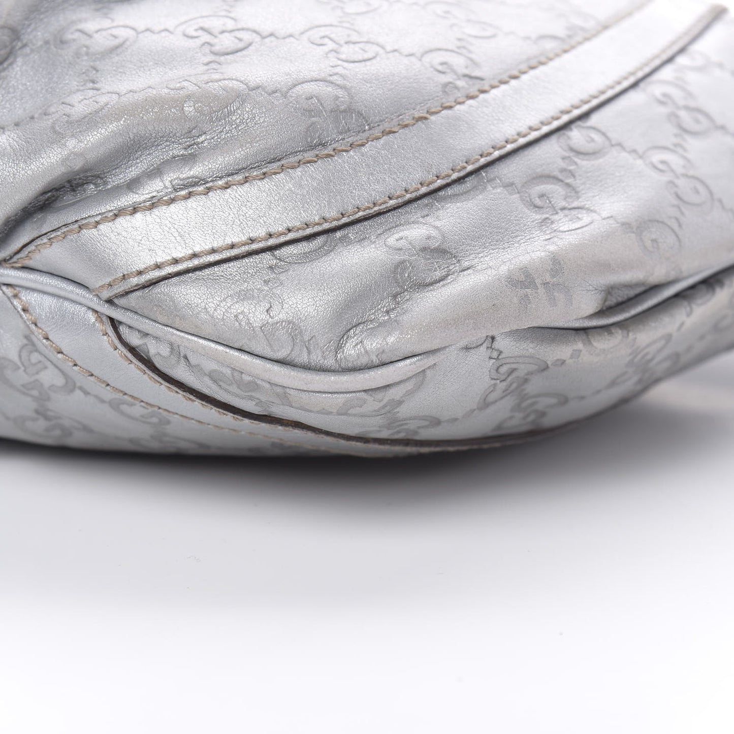 Guccissima Small D Ring Messenger Silver