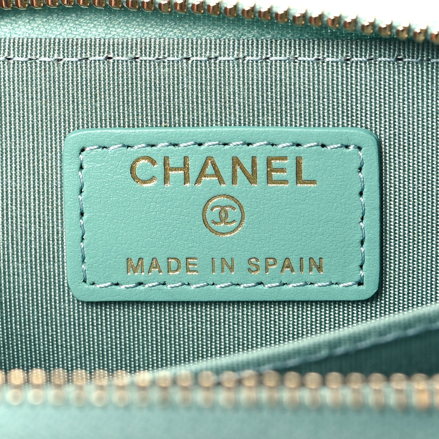 Lambskin Quilted Chanel 19 Zip Around Coin Purse Wallet Light Green