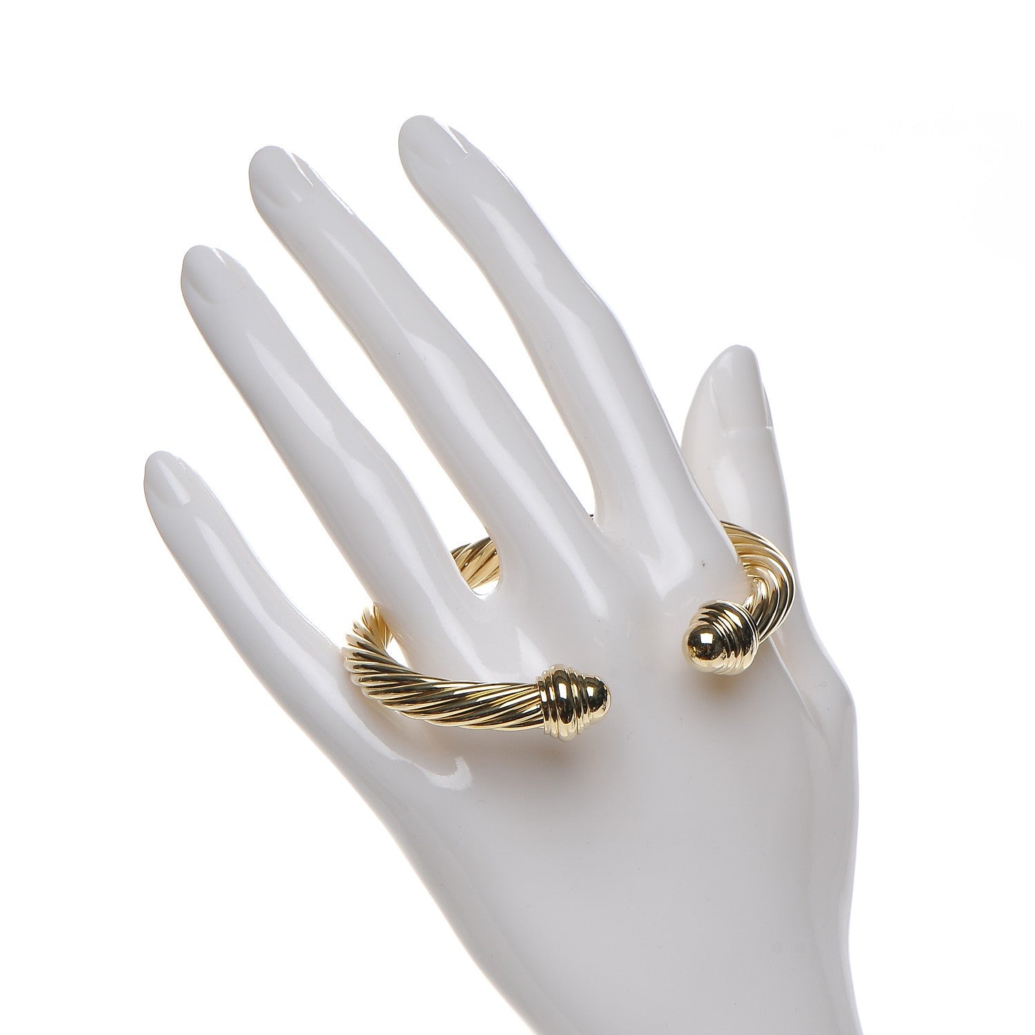 David Yurman 18K Yellow Gold 7mm Cable Classics Bracelet 2 of 4