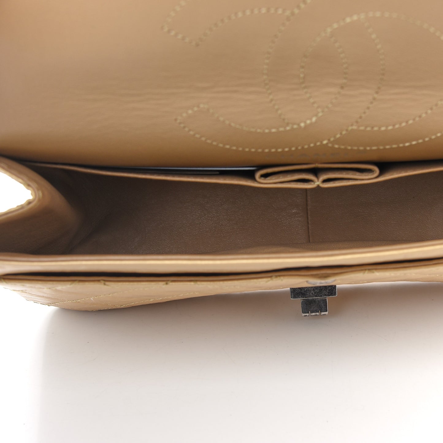 Metallic Aged Calfskin Quilted 2.55 Reissue 226 Flap Gold