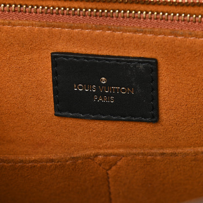 Louis Vuitton Empreinte Monogram Giant Onthego GM Black 6 of 9