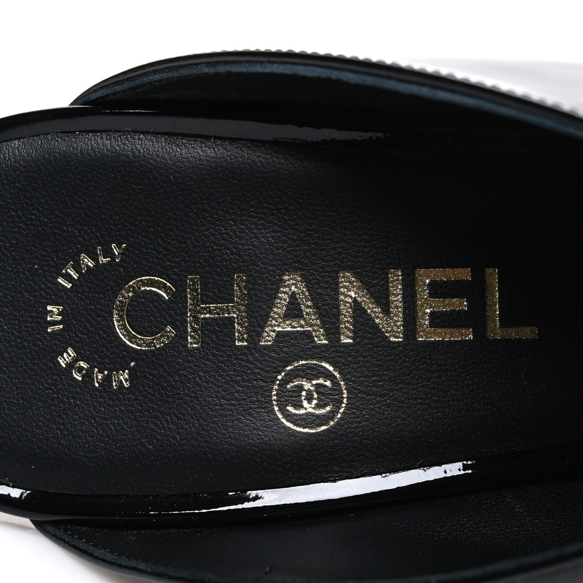 Chanel Patent Calfskin Mules 40.5 Black White Green 9 of 11