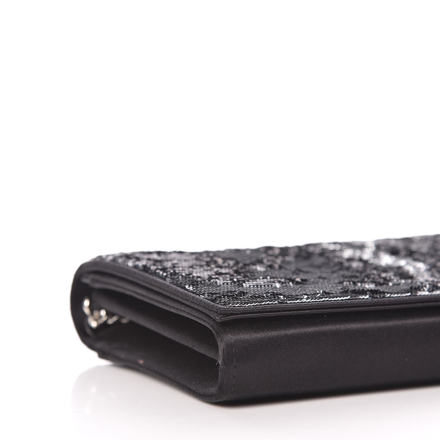 Saint Laurent Sequin Flip Monogram Chain Wallet Black 9 of 11