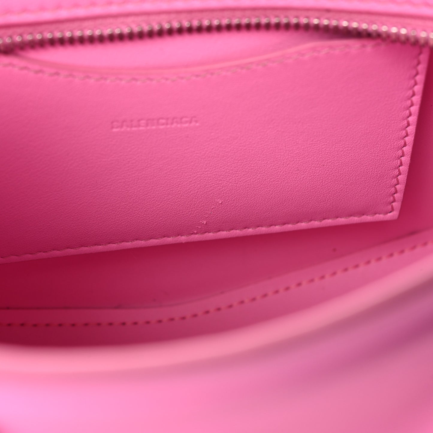 Cake Calfskin Tonal Hardware Mini Neo Classic City Rose