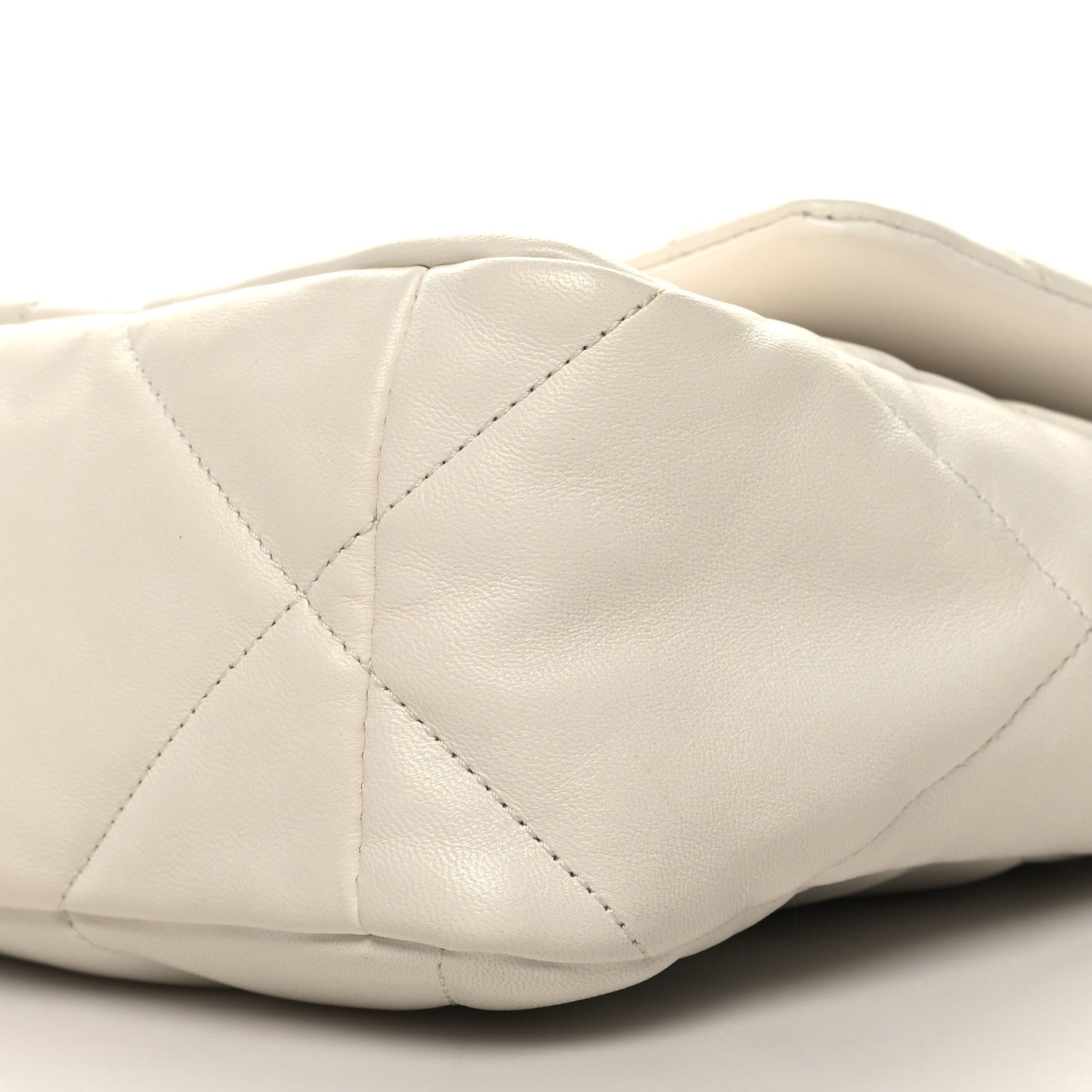 Lambskin Quilted Large Chanel 19 Flap White