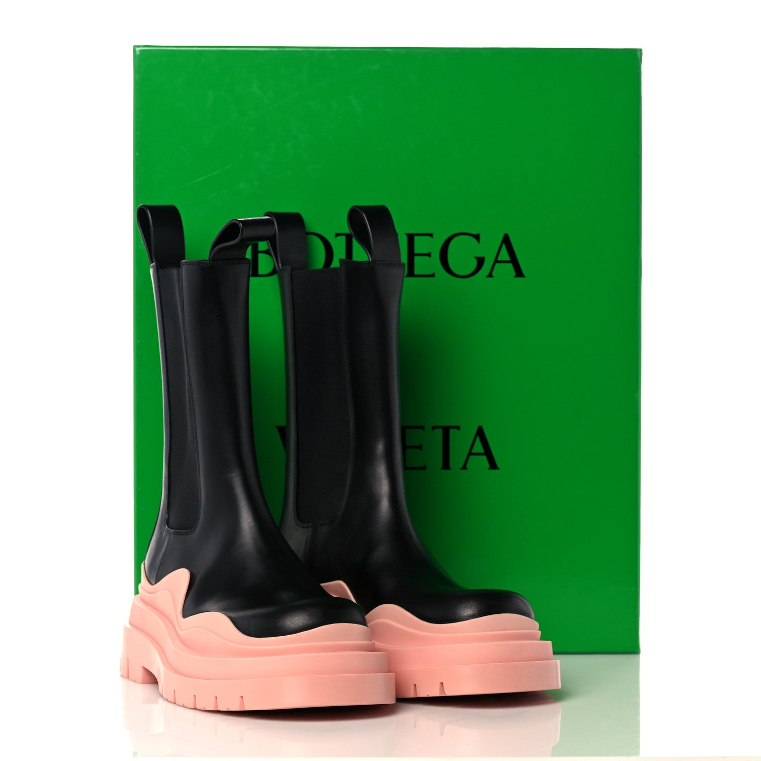Bottega Veneta Calfskin The Tire Boots 35.5 Black Peachy 7 of 7