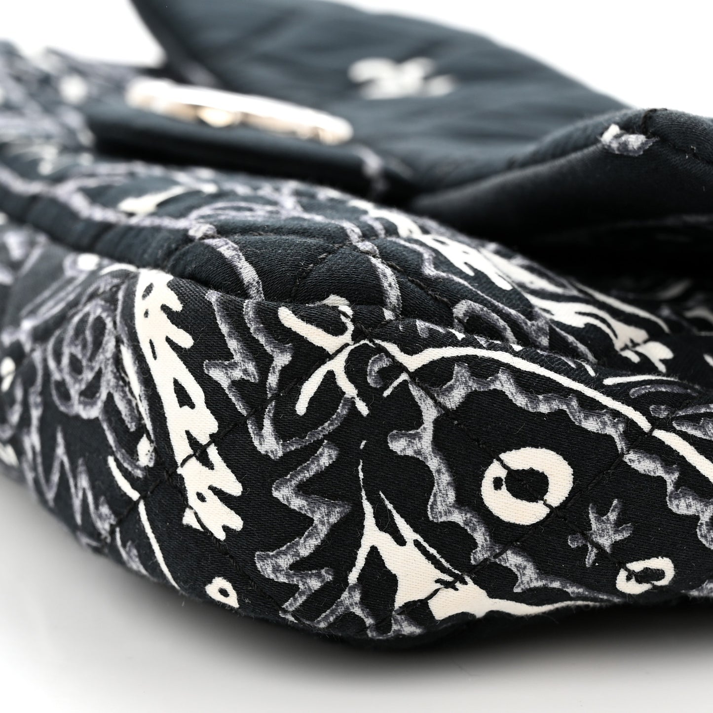 Cotton Quilted Small Bandana Single Flap Black