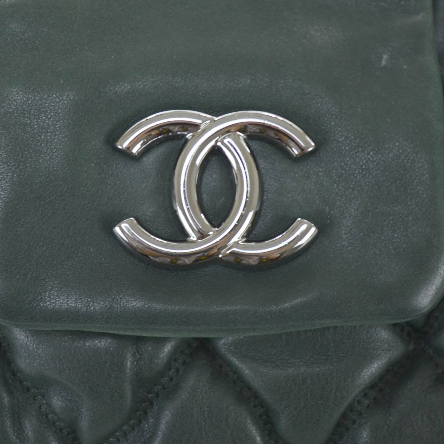 Chanel Lambskin Large Bubble Quilt Tote Green 7 of 11