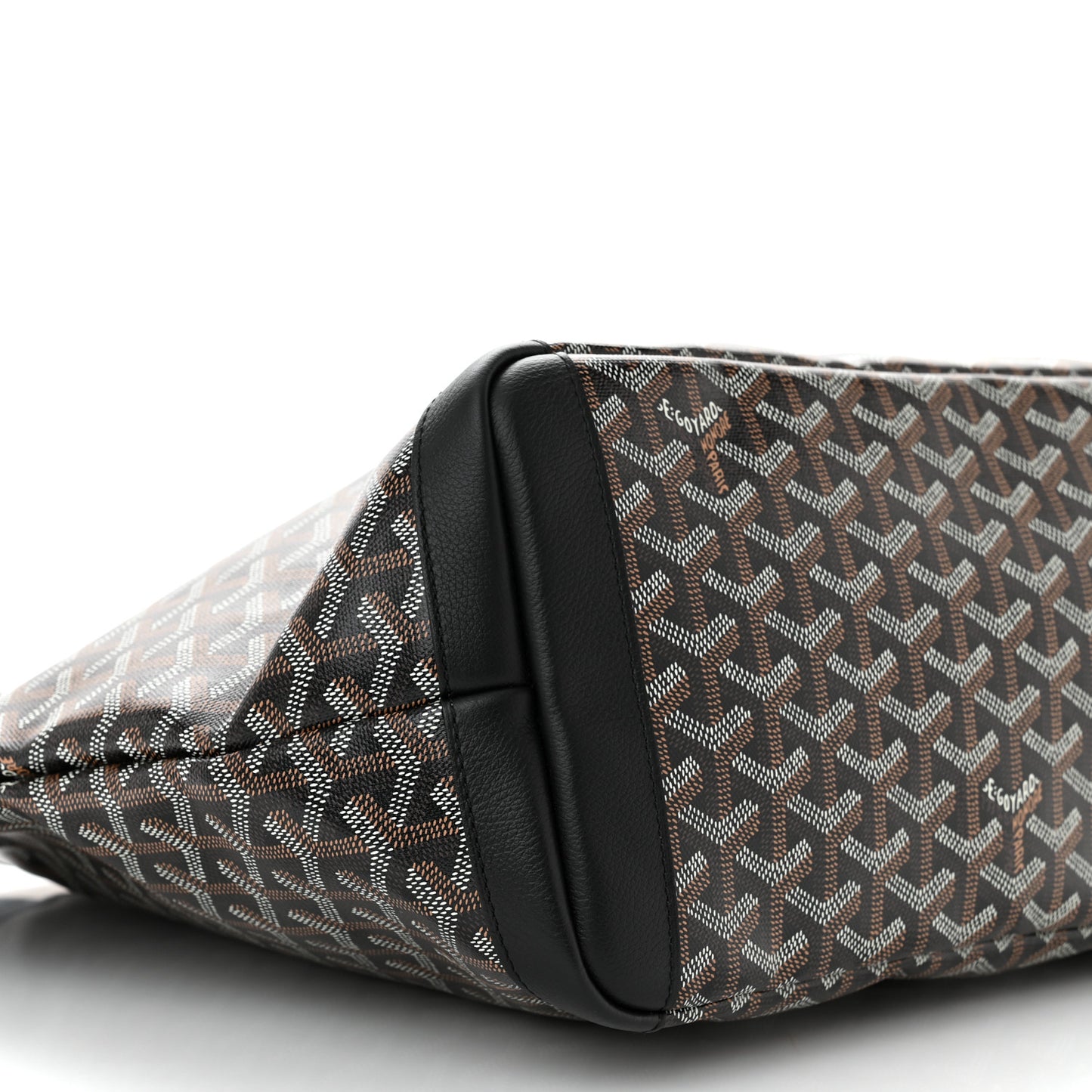 Goyardine Artois MM Black