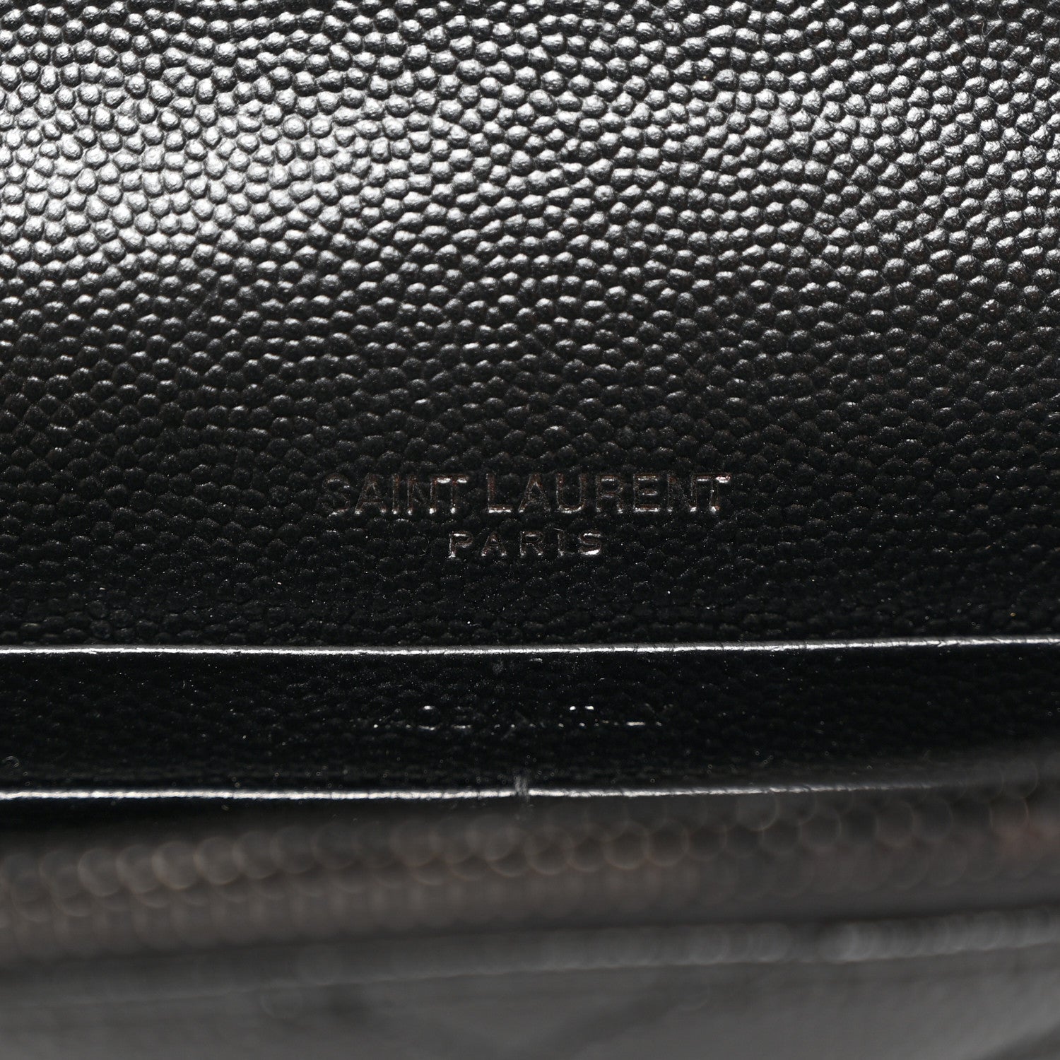 Saint Laurent Grain De Poudre Matelasse Chevron Monogram Monochrome Envelope Chain Wallet Black 5 of 10