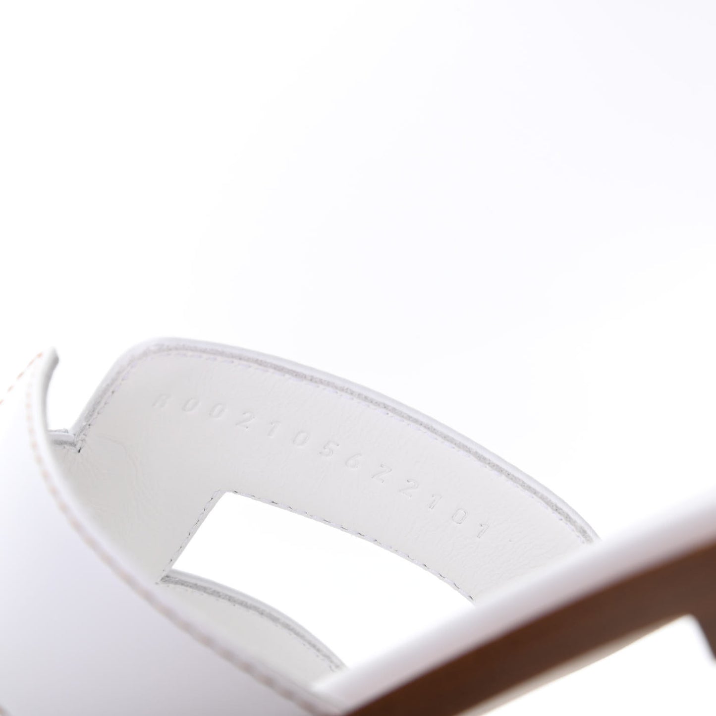 Box Calfskin Oran Sandals 37 White