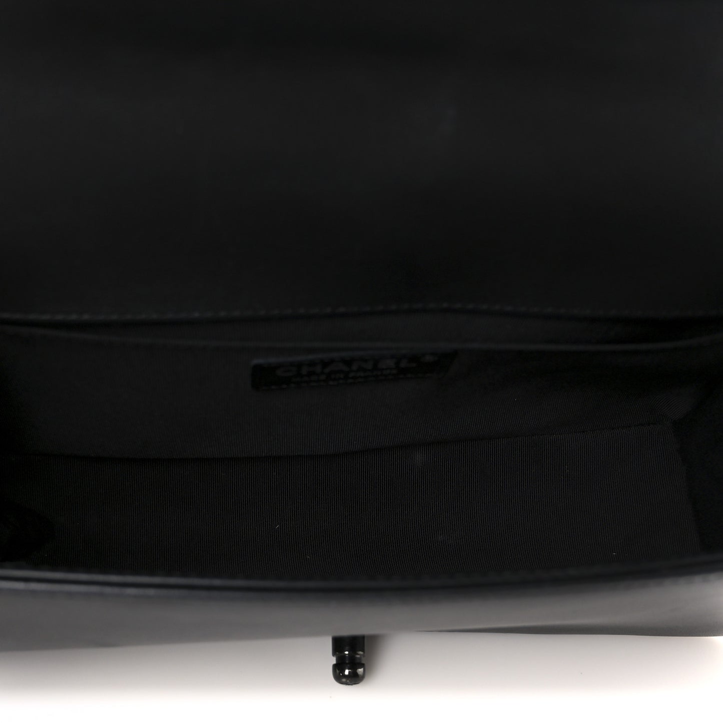 Calfskin Quilted Medium Boy Flap So Black