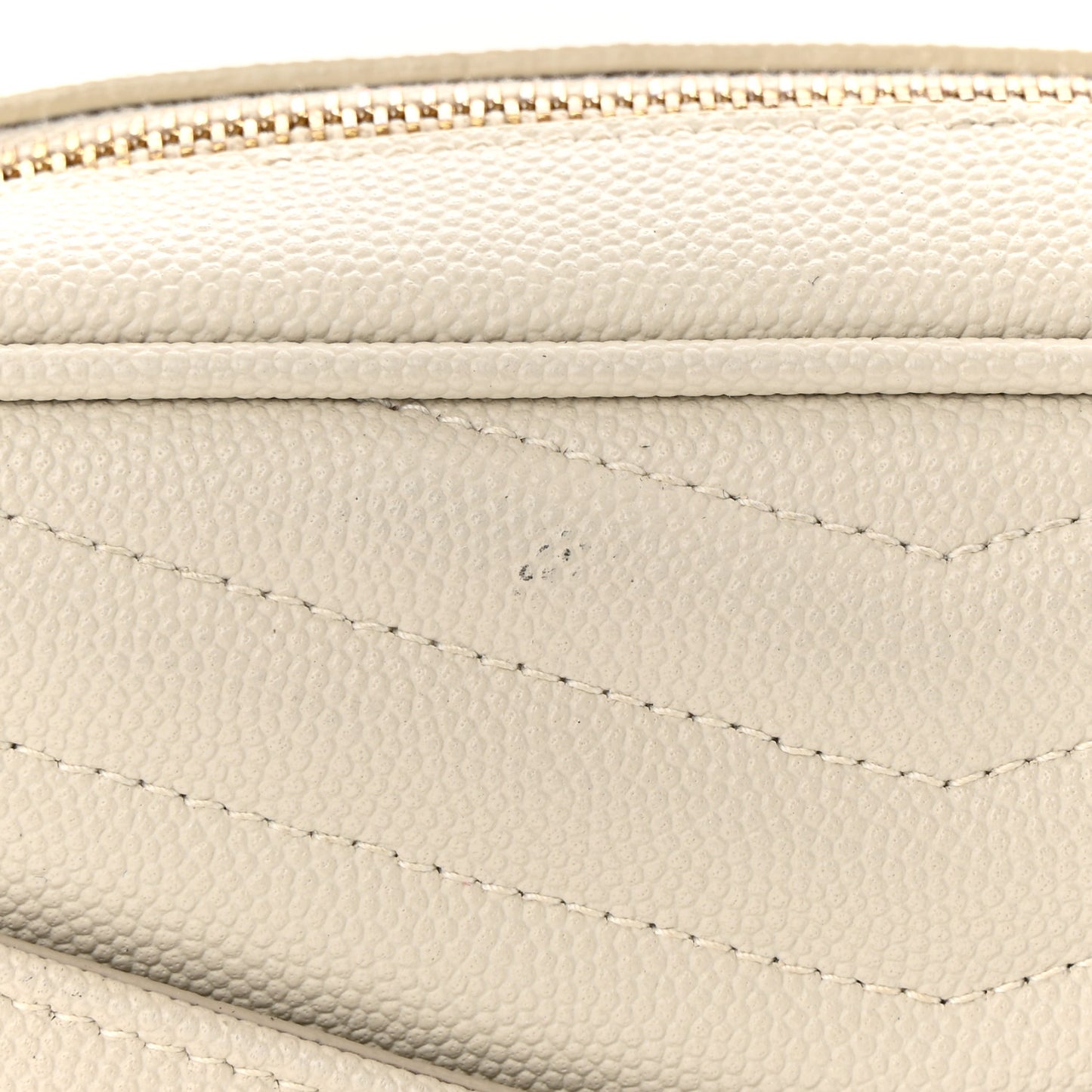 Grain De Poudre Matelasse Monogram Mini Lou Camera Bag Crema Soft