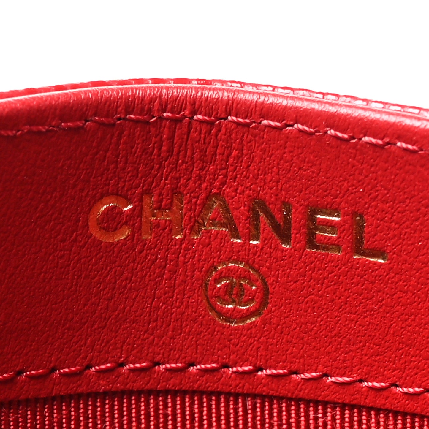 Caviar Quilted Card Holder Red