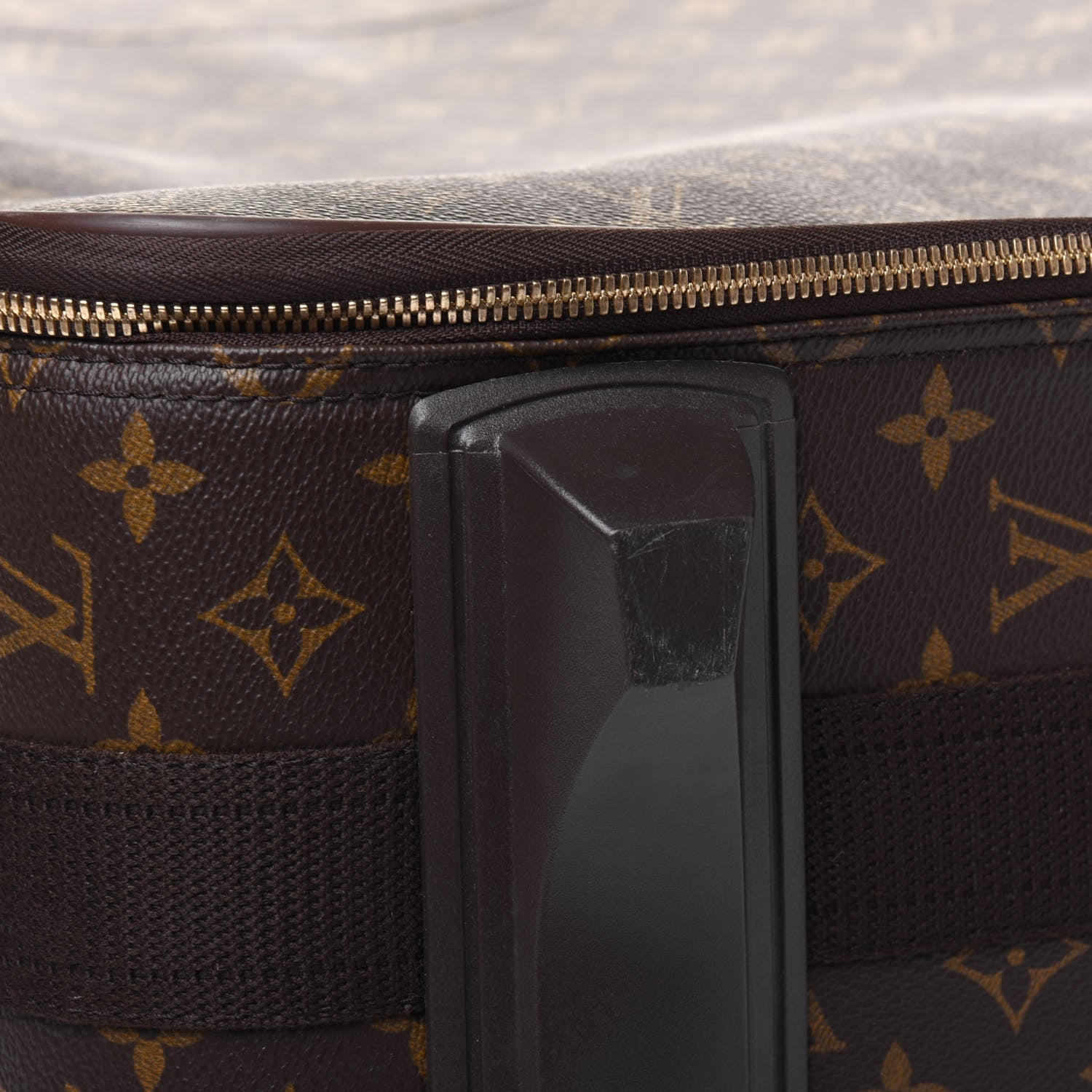 Louis Vuitton Monogram Pegase 60 16 of 25