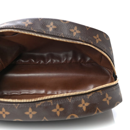 Louis Vuitton Monogram Toiletry Bag 25 5 of 22