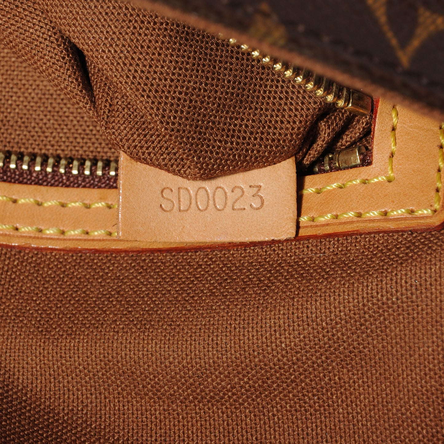 Monogram Mini Looping