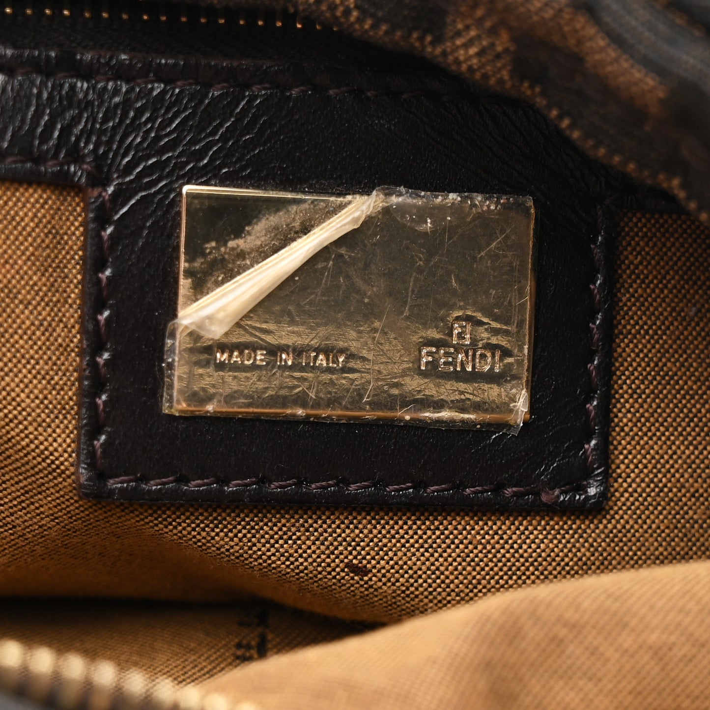 Zucca Small Chef Chain Hobo Tobacco