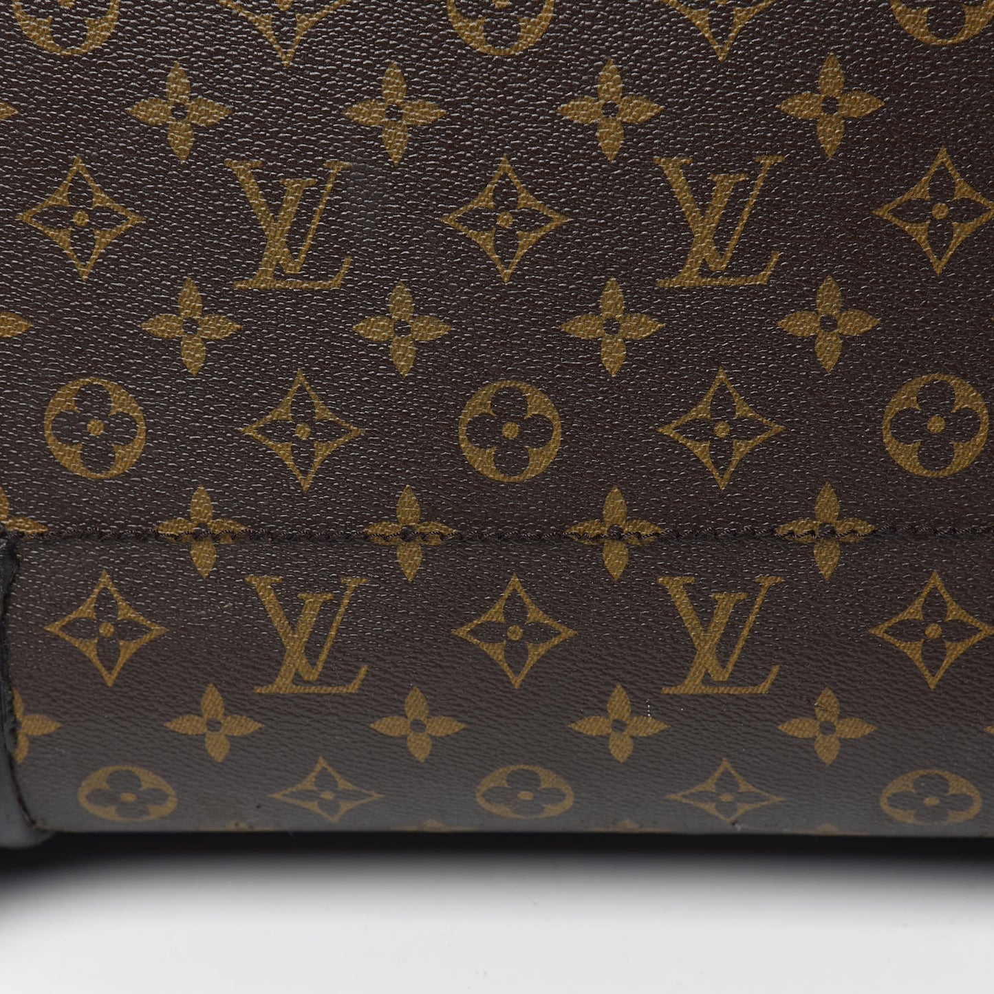 Monogram Eole 60