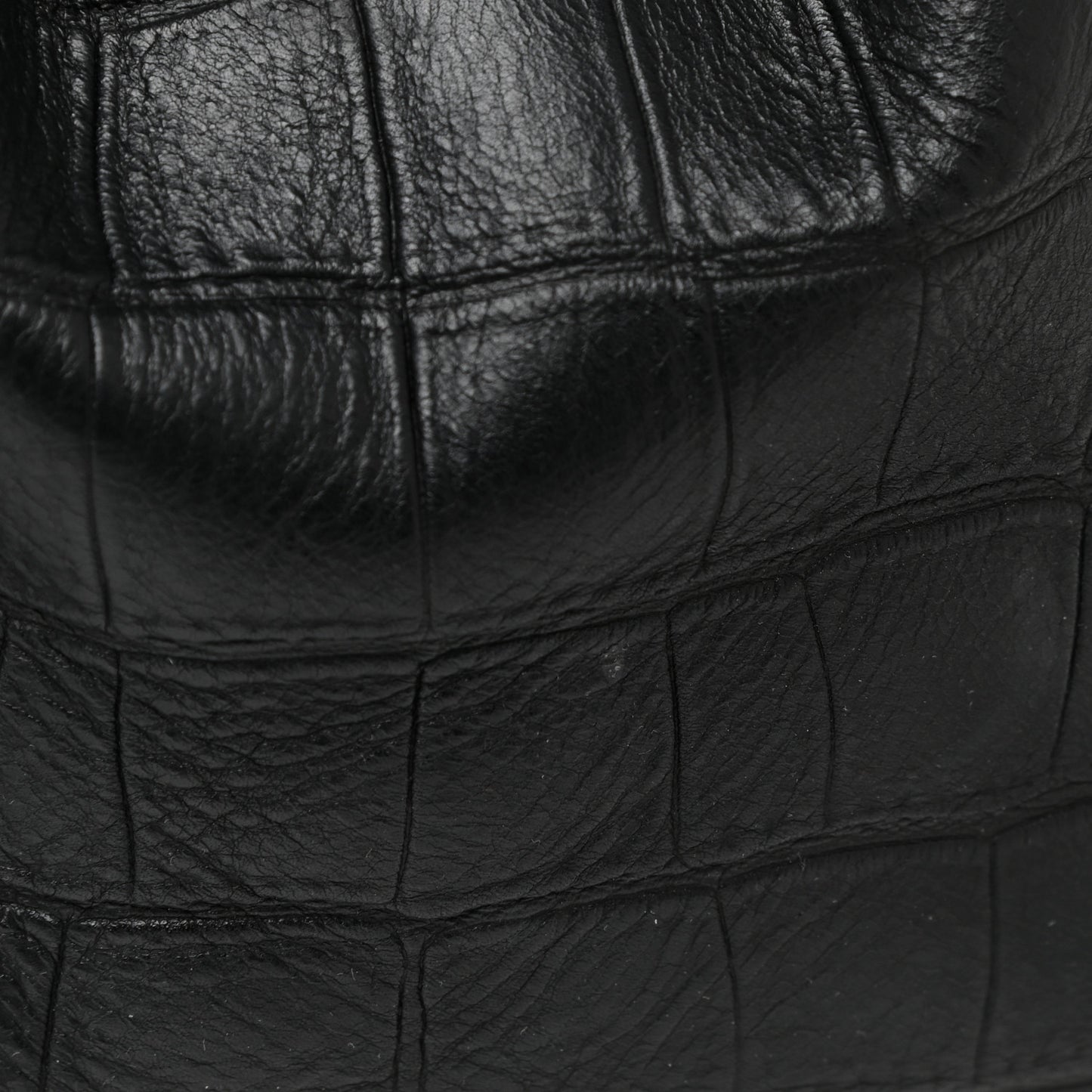 Crocodile Embossed CELINE Calfskin Crocodile Embossed Medium Phantom Luggage Black Medium Phantom Luggage Black