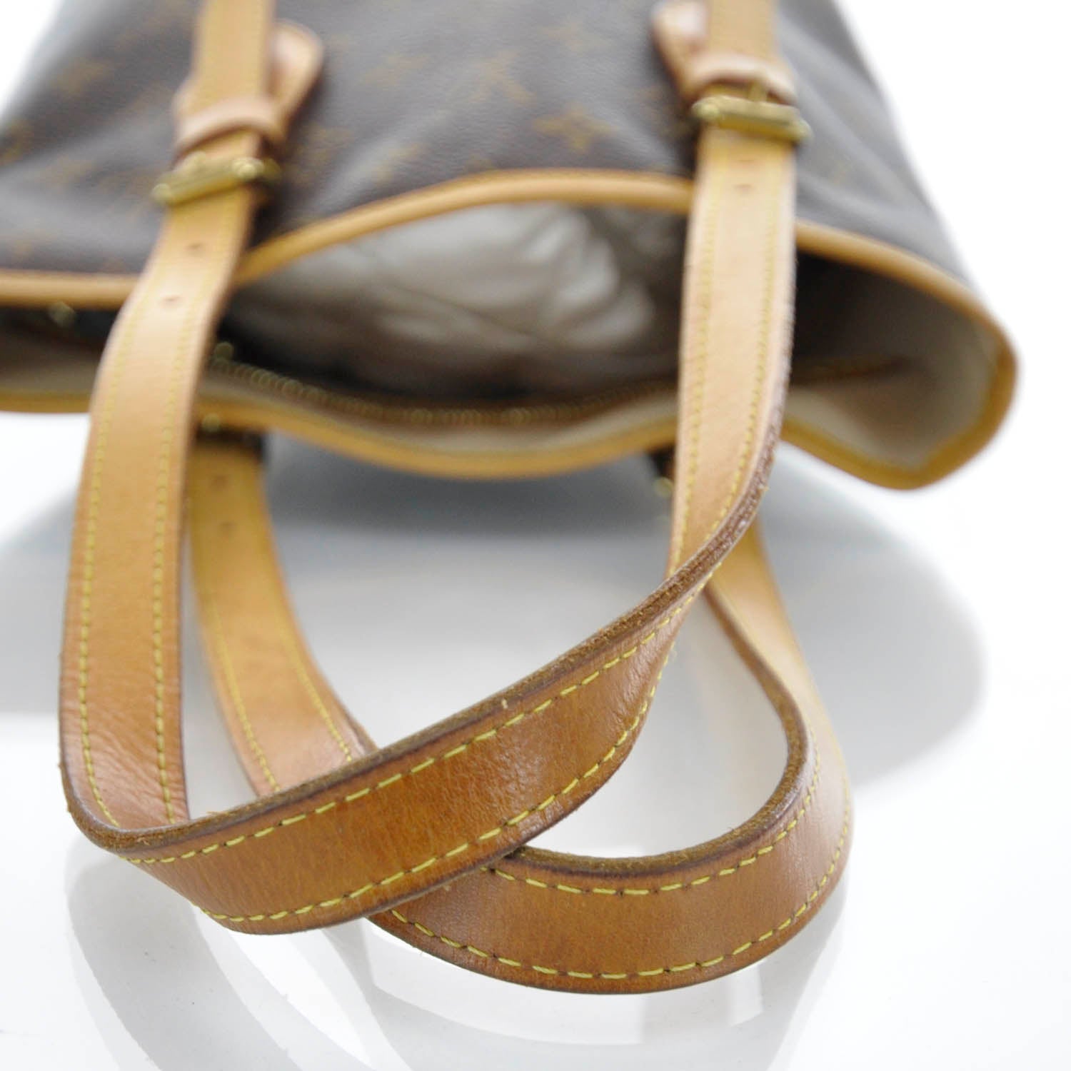 Louis Vuitton Monogram Petit Bucket 23 6 of 9