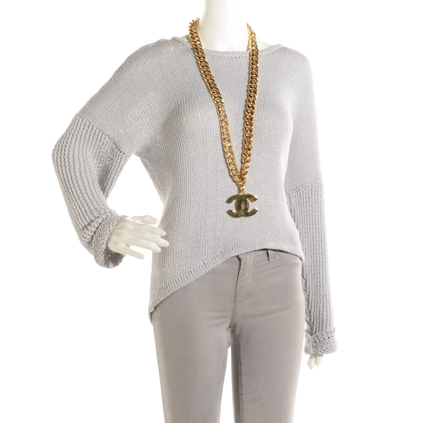 Oversized CC Pendant Chain Necklace Gold