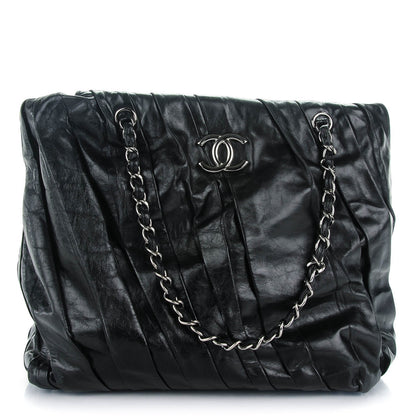 Chanel Glazed Calfskin Large Twisted Tote Black 1 of 7
