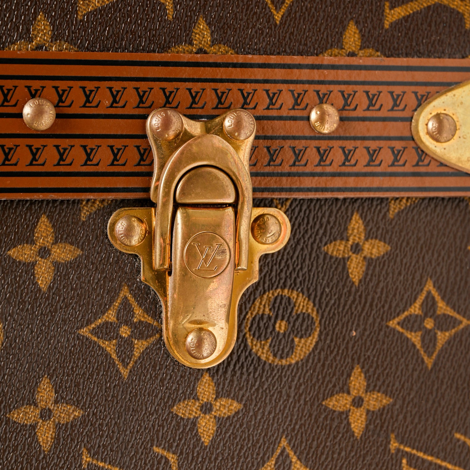 Louis Vuitton Monogram Wardrobe 85 Casier Trunk 16 of 41