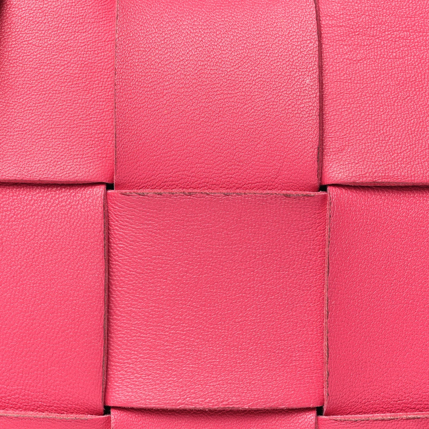 Lambskin Maxi Intrecciato Cassette Crossbody Bag Lollipop