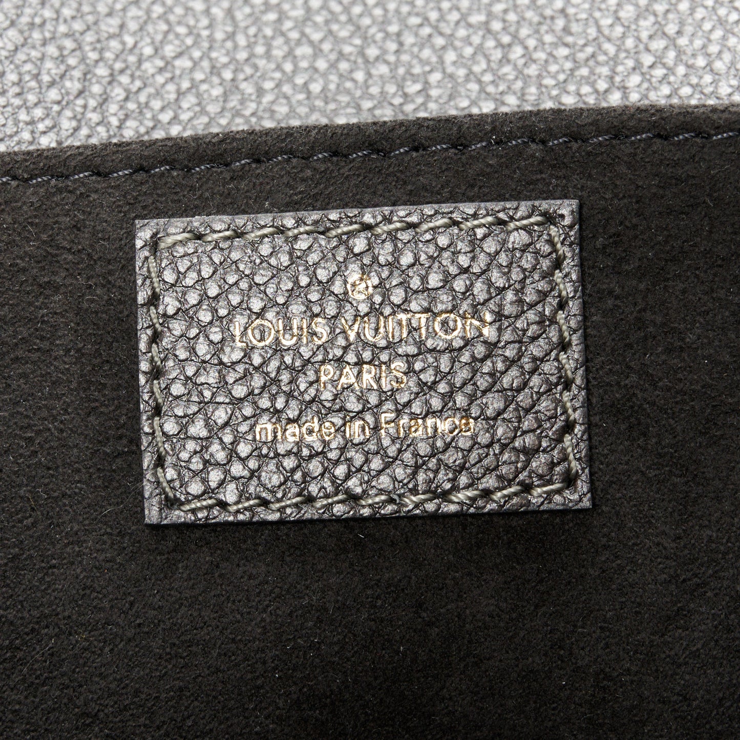 Shimmery Empreinte LV Ski Pochette Metis East West Gun Metal