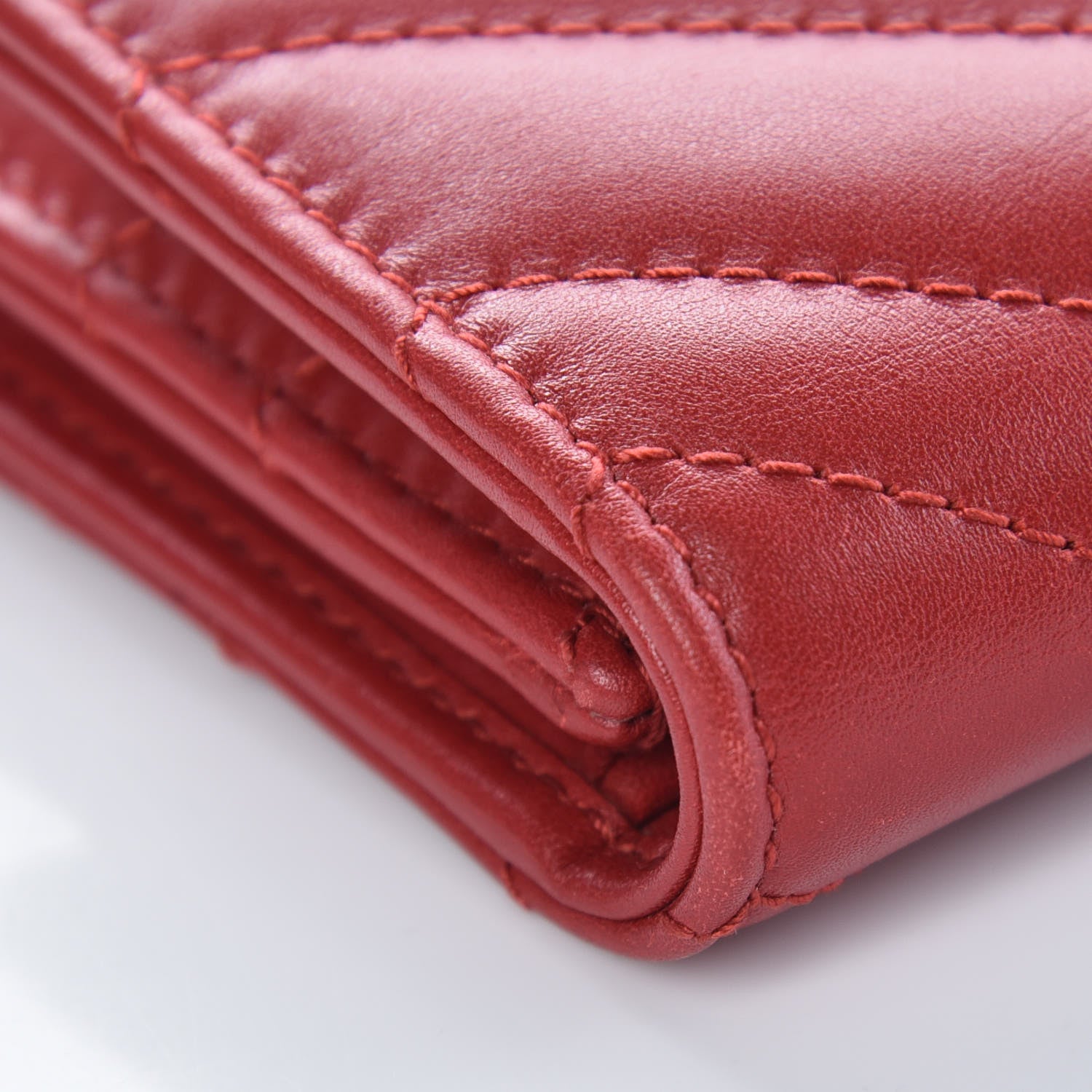 Gucci Calfskin Matelasse GG Marmont Wallet Hibiscus Red 11 of 12