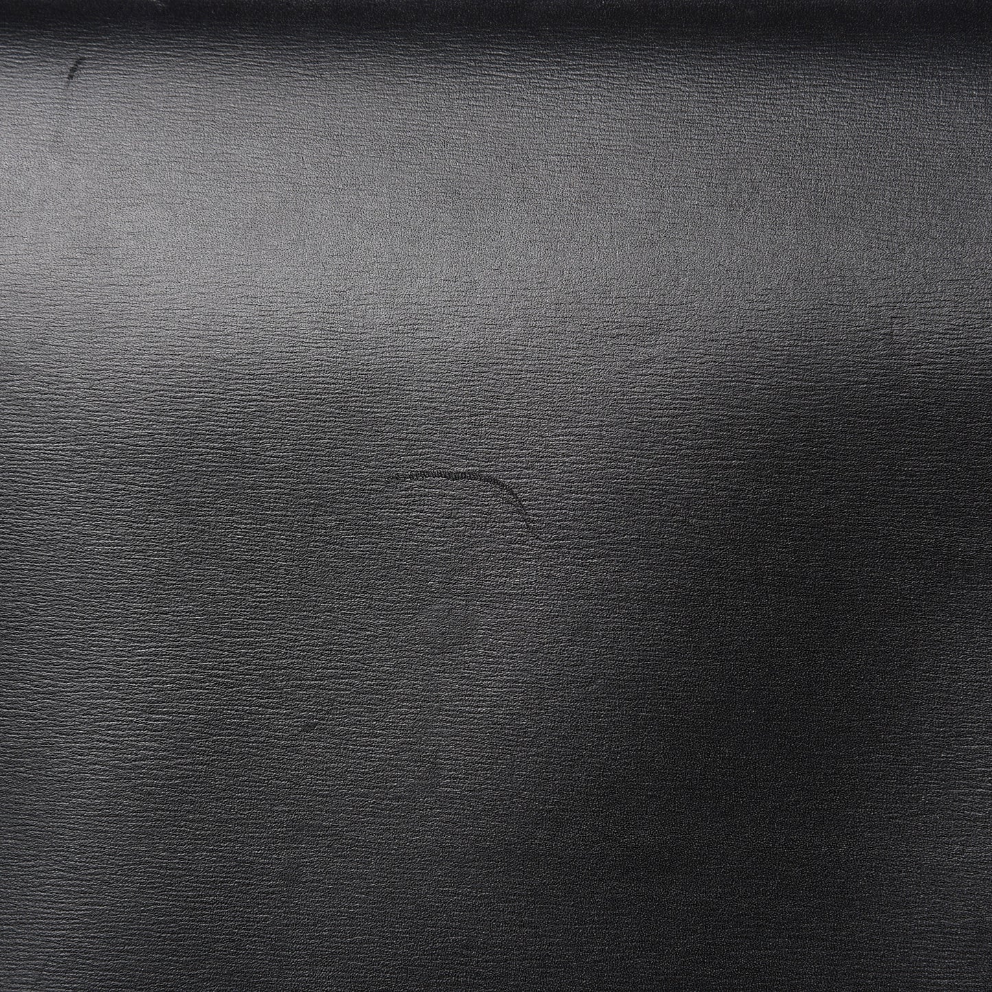 Calfskin Chain Louise GM Black