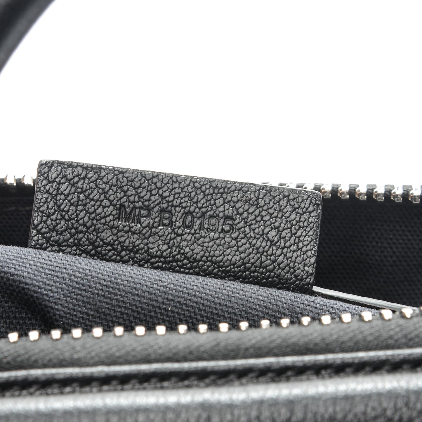 Sugar Goatskin Medium Antigona Black