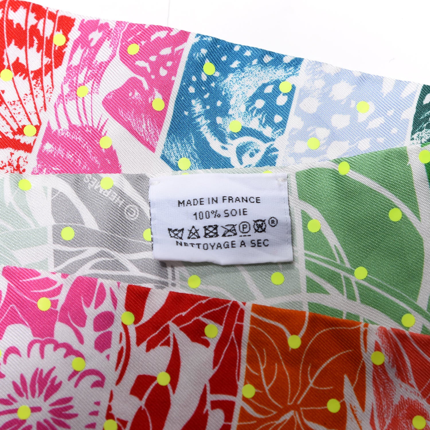 Hermes Silk Jungle Love Rainbow Twilly Vert Rose Jaune Fluo 2 of 5