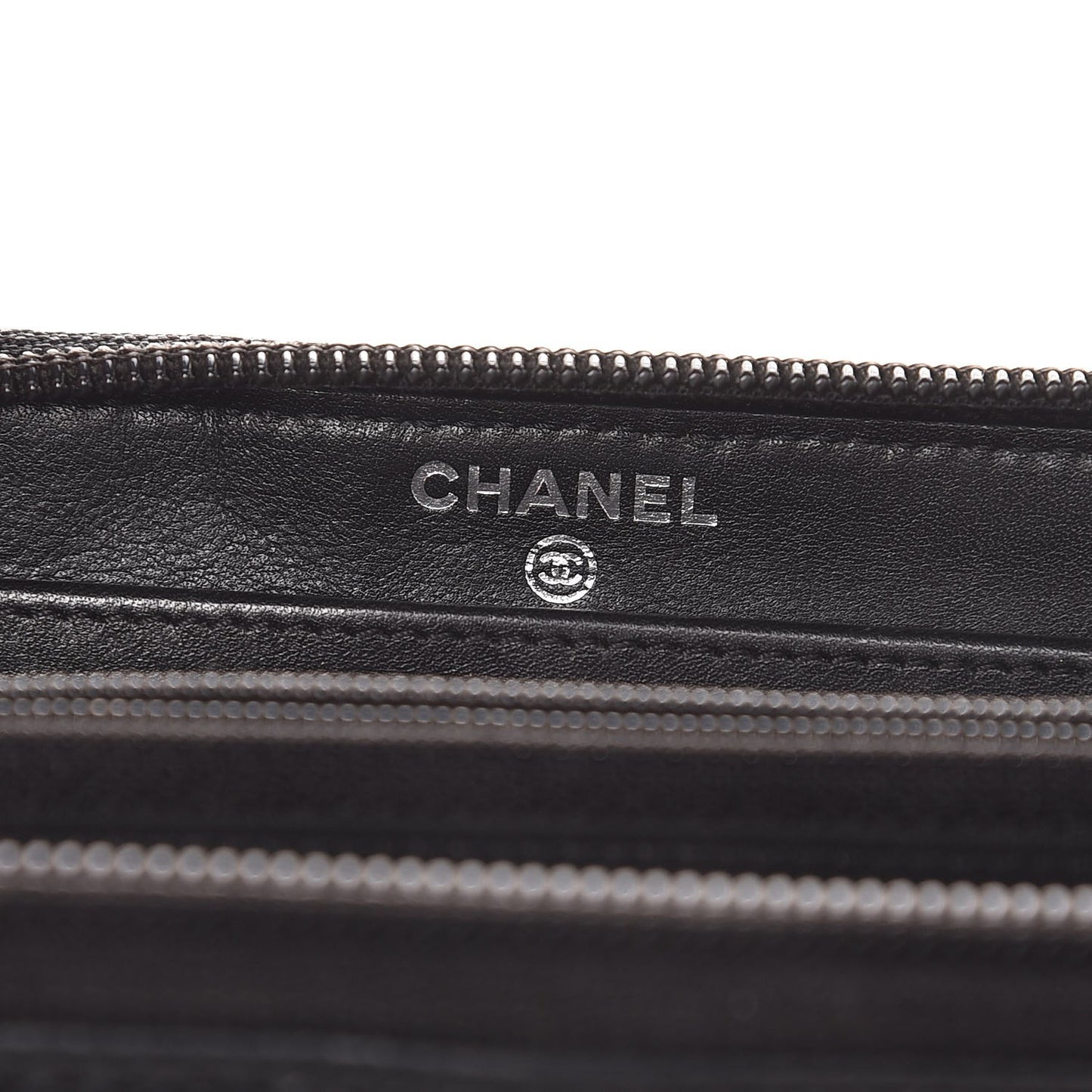 Caviar Large Timeless CC Zip Around Wallet Black