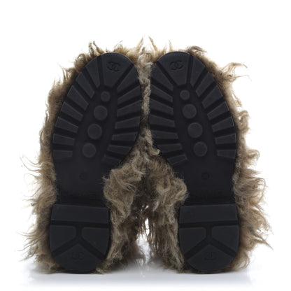 Chanel Fantasy Fur Mukluks Short Boots 38.5 Beige 5 of 8