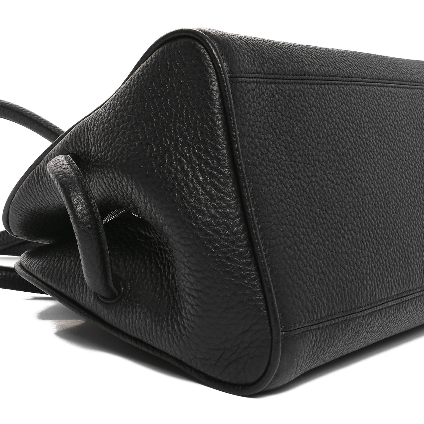 Grained Calfskin Le Turismo Black