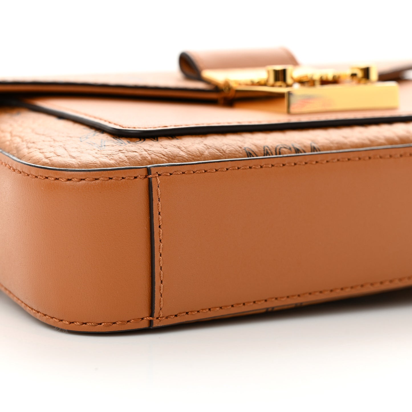 Visetos Small Millie Crossbody Belt Bag Cognac