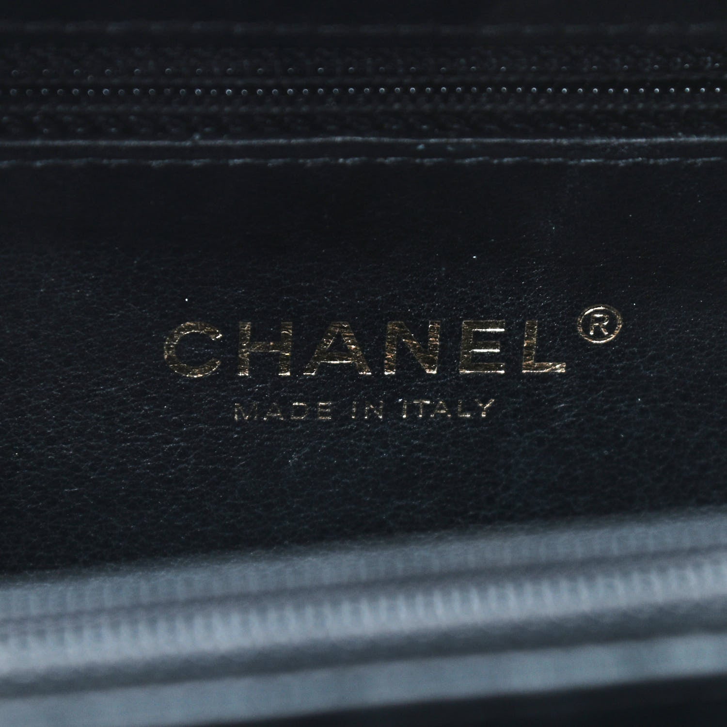 Chanel Caviar Quilted Medium CC Filigree Vanity Case Black 8 of 10