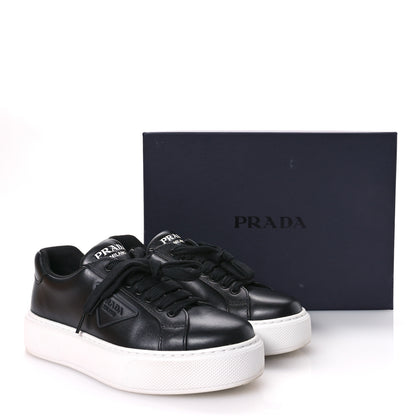 Prada Vitello Soft Logo Mens Low Top Sneakers 6.5 Black White 8 of 8