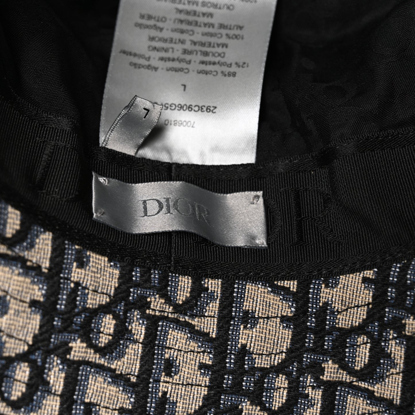 Jacquard Oblique Buckle Bucket Hat 60 Navy Blue Beige