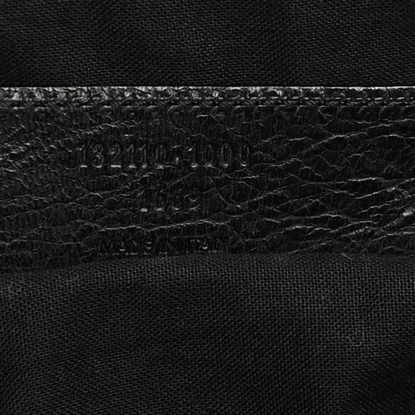 Agneau Classic Hardware Work Black